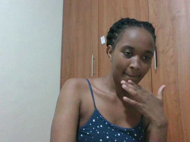 shanizz001 live cam on BongaCams