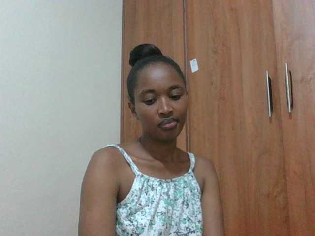 shanizz001 live cam on BongaCams