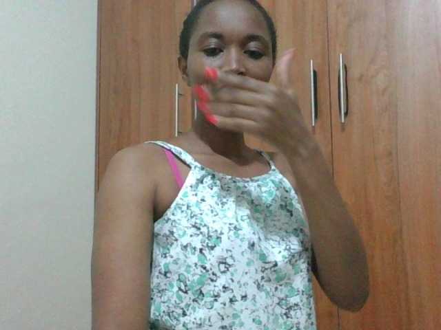 shanizz001 live cam on BongaCams