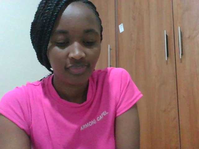 shanizz001 live cam on BongaCams