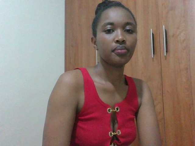 shanizz001 live cam on BongaCams