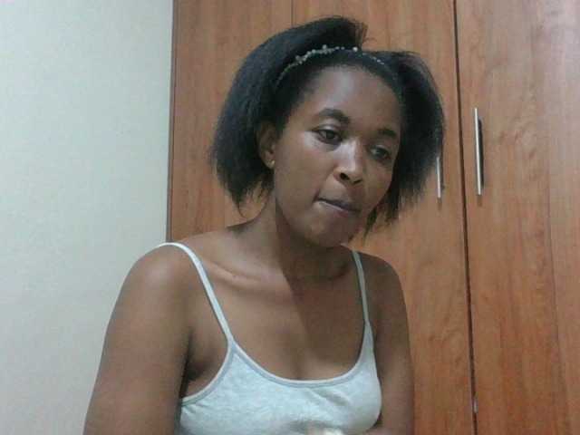shanizz001 live cam on BongaCams
