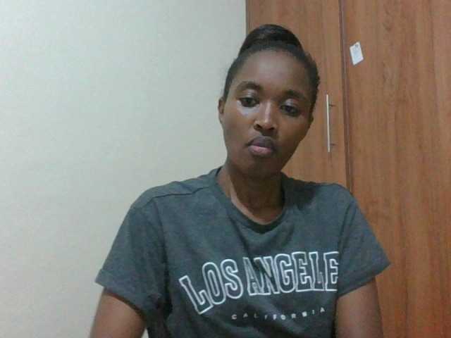 shanizz001 live cam on BongaCams