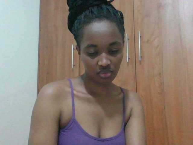 shanizz001 live cam on BongaCams
