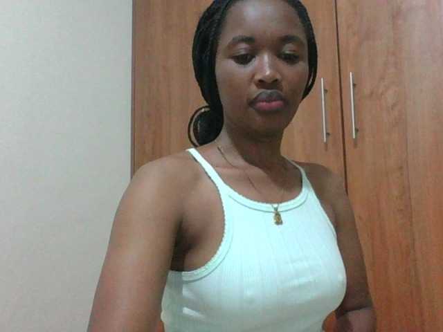shanizz001 live cam on BongaCams