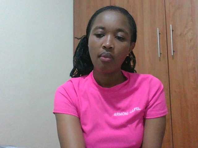 shanizz001 live cam on BongaCams