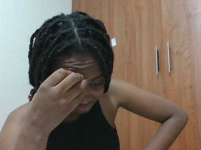 shanizz001 live cam on BongaCams