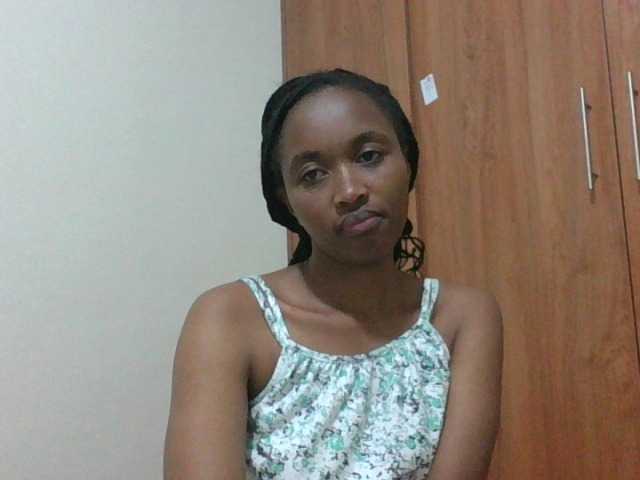 shanizz001 live cam on BongaCams