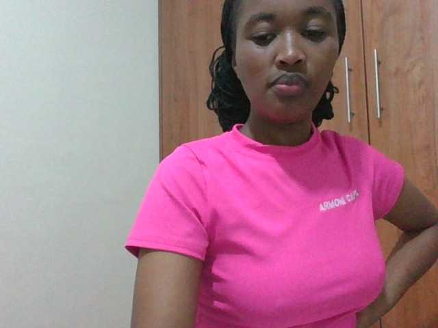 shanizz001 live cam on BongaCams