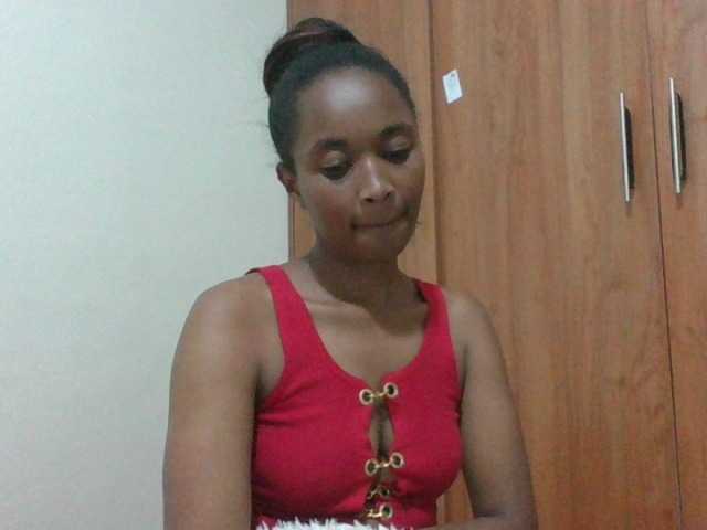 shanizz001 live cam on BongaCams