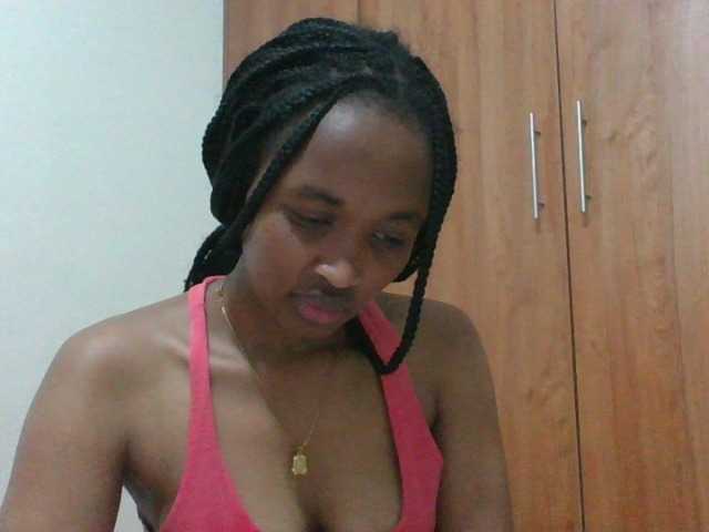 shanizz001 live cam on BongaCams