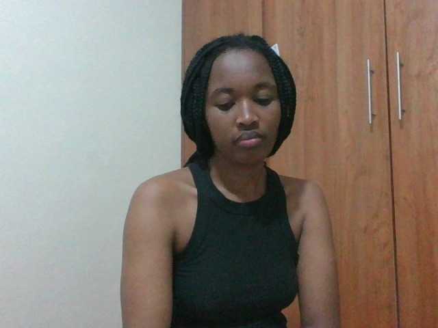 shanizz001 live cam on BongaCams