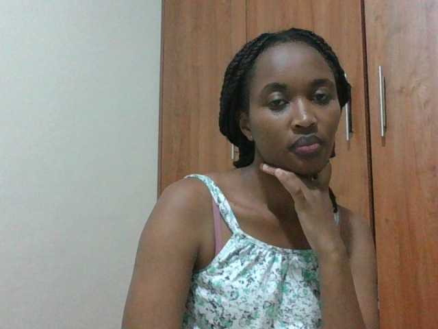 shanizz001 live cam on BongaCams