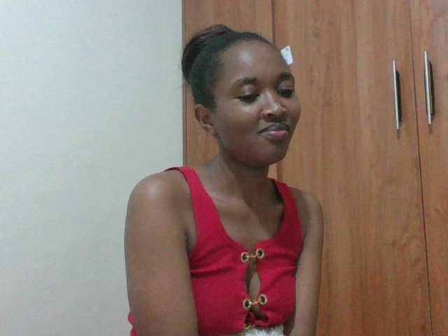 shanizz001 live cam on BongaCams