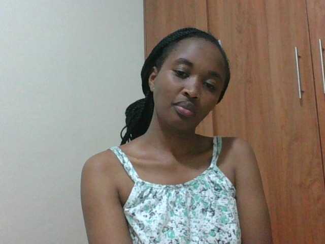 shanizz001 live cam on BongaCams