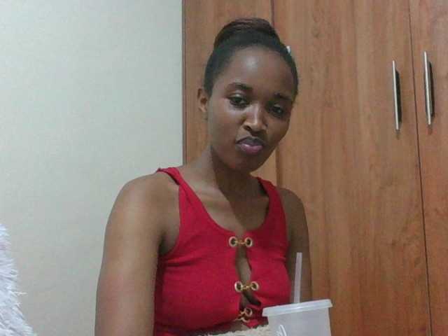 shanizz001 live cam on BongaCams
