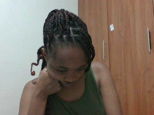 shanizz001 live cam