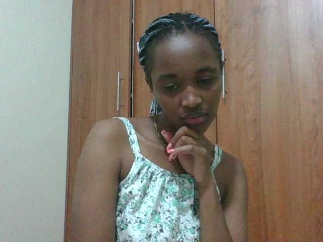 shanizz001's BongaCams show and profile