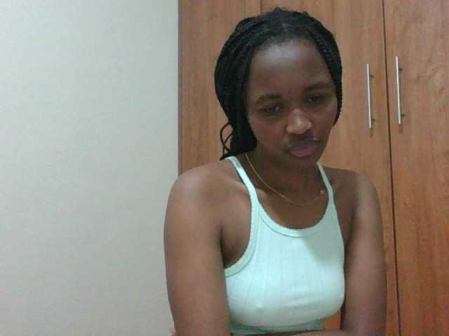 shanizz001 live cam on BongaCams