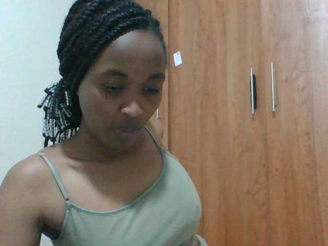 shanizz001 live webcam show