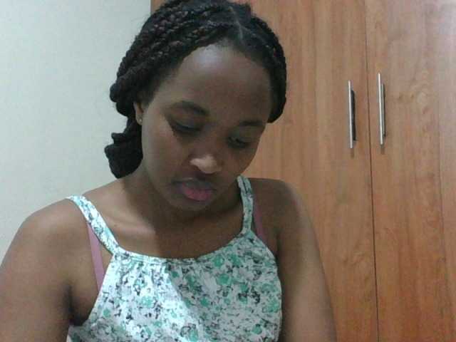 shanizz001 live cam on BongaCams