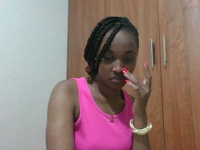 shanizz001 live cam on BongaCams