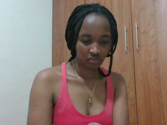 shanizz001 live cam on BongaCams