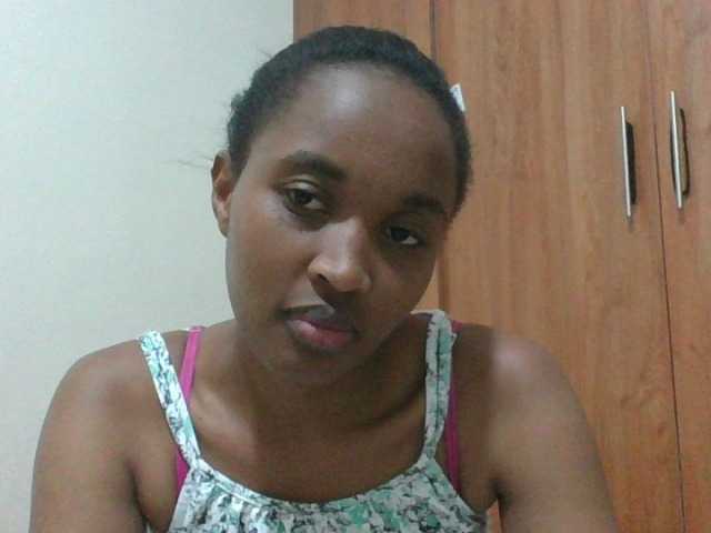 shanizz001 live cam on BongaCams