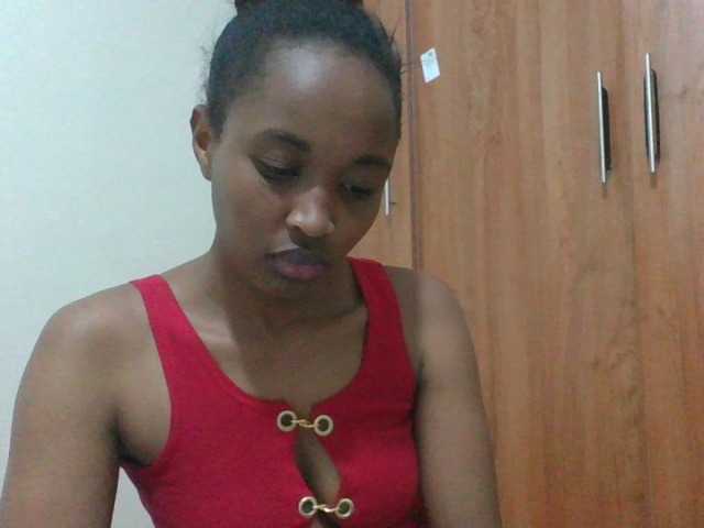 shanizz001 live cam on BongaCams