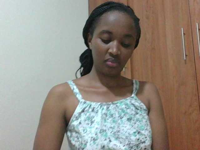 shanizz001 live cam on BongaCams