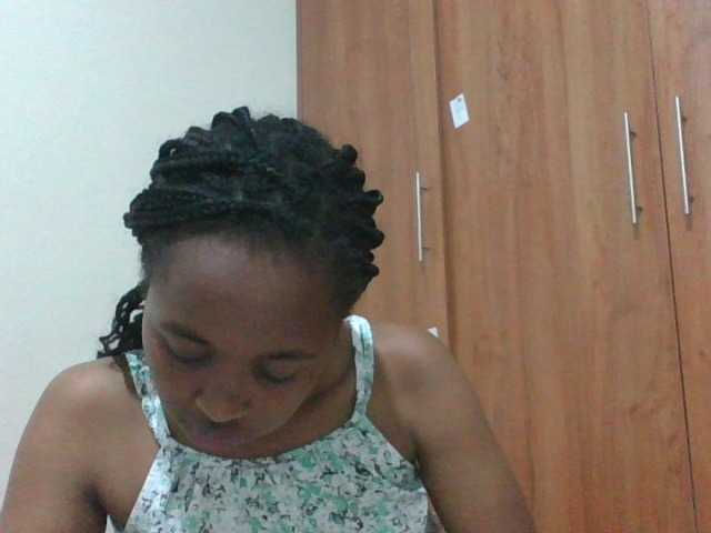 shanizz001 live cam on BongaCams