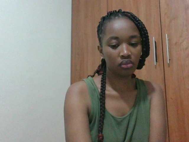 shanizz001 live cam on BongaCams