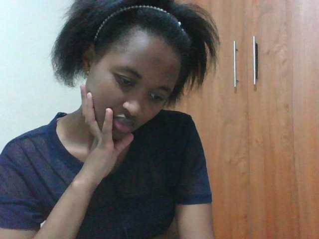 shanizz001 live cam on BongaCams