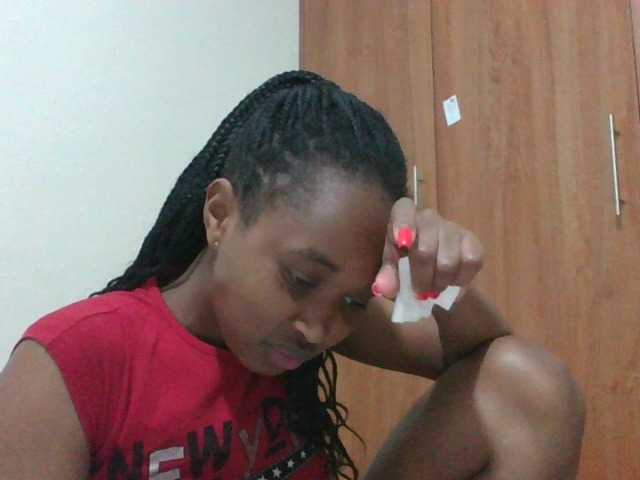 shanizz001 live cam on BongaCams