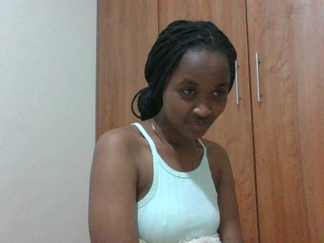 shanizz001 live cam on BongaCams