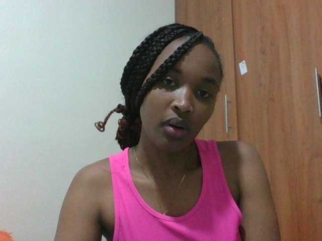 shanizz001 live cam on BongaCams