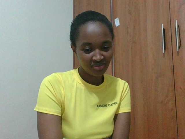 shanizz001 live cam on BongaCams