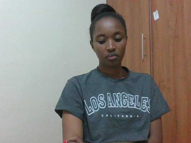 shanizz001 live cam on BongaCams