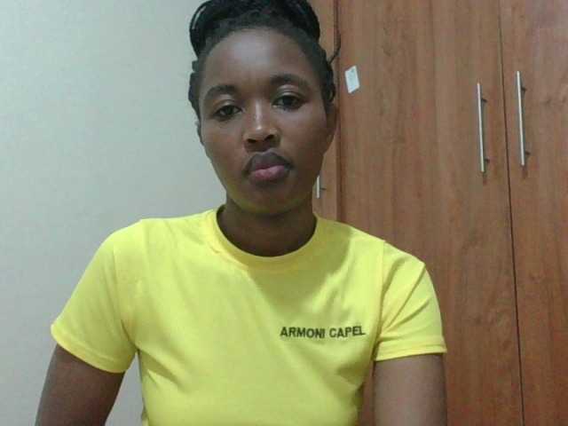 shanizz001 live cam on BongaCams