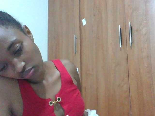 shanizz001 live cam on BongaCams