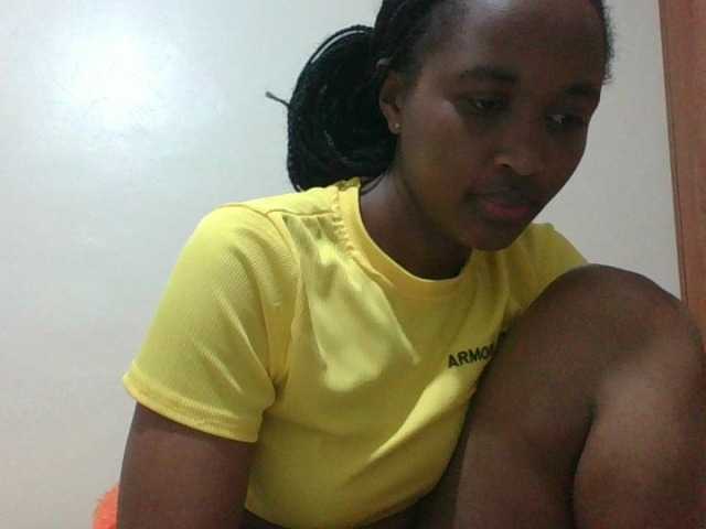 shanizz001 live cam on BongaCams
