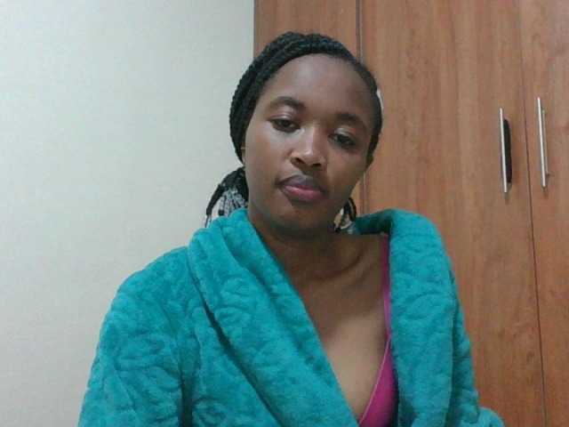 shanizz001 live cam on BongaCams