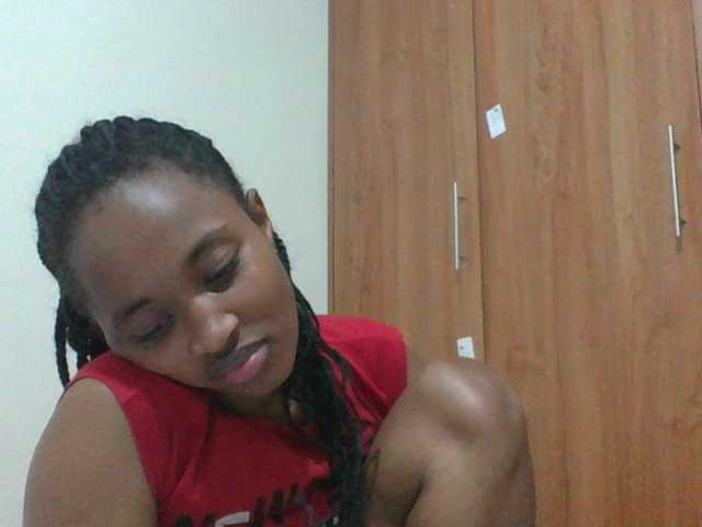 shanizz001 live cam on BongaCams
