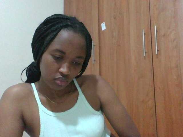 shanizz001 live cam on BongaCams