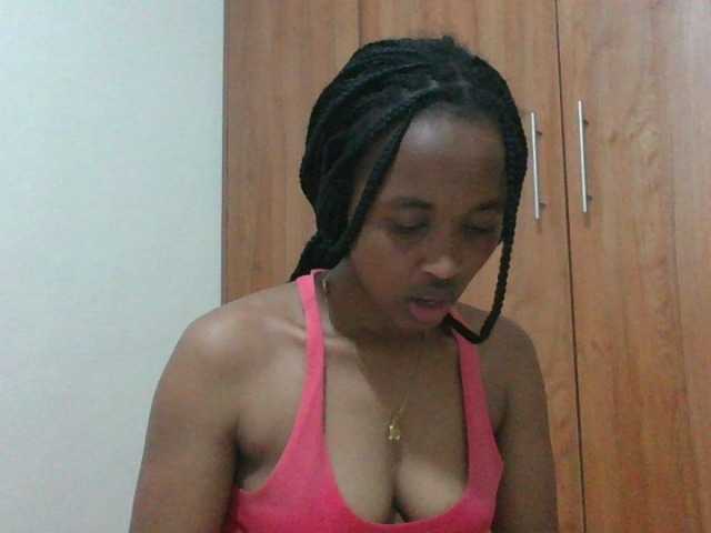 shanizz001 live cam on BongaCams