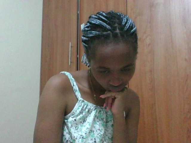 shanizz001's BongaCams show and profile