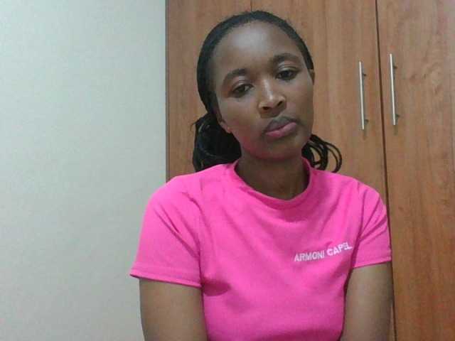 shanizz001 live cam on BongaCams