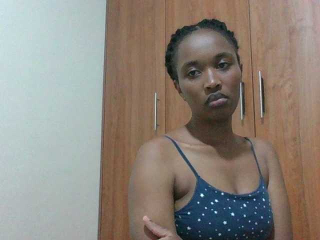 shanizz001 live cam on BongaCams