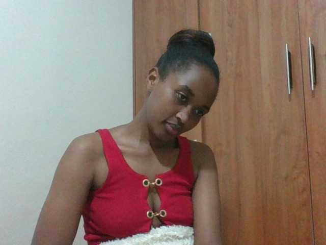 shanizz001 live cam on BongaCams