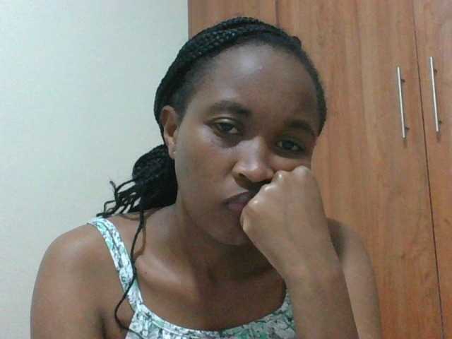 shanizz001 live cam on BongaCams